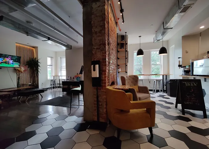 U Street Capsule Hostel